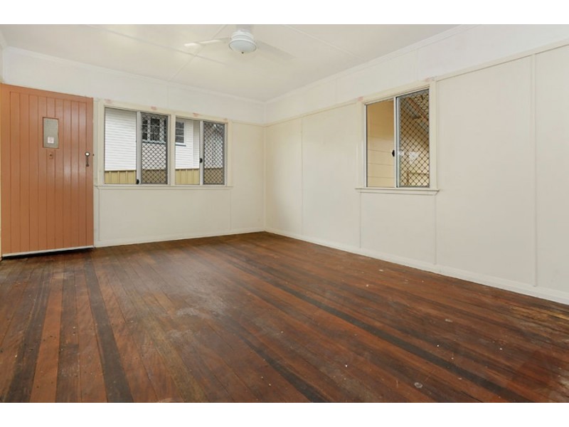 28 Oakfield Street, Mount Gravatt East QLD 4122