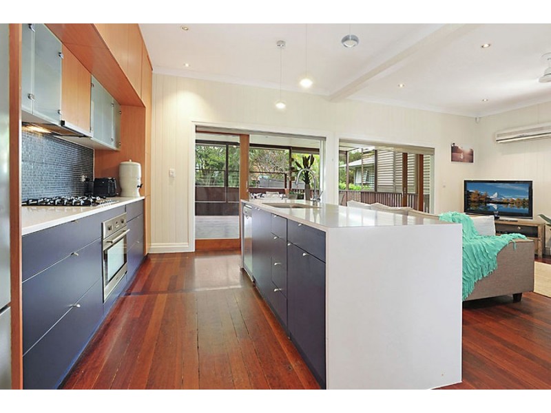 24 Rutland Street, Coorparoo QLD 4151