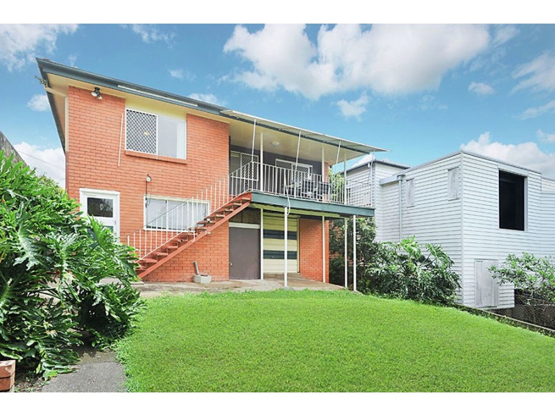 39 McIlwraith Ave, Balmoral QLD 4171