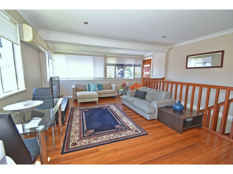 8 Patrick lane, Norman Park QLD 4170