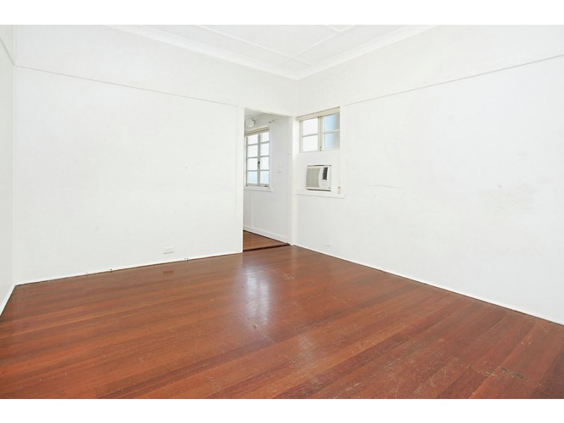 24 Pelham Street, Coorparoo QLD 4151