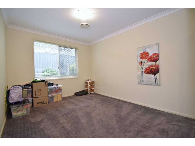 15 Bowers street, Eight Mile Plains QLD 4113