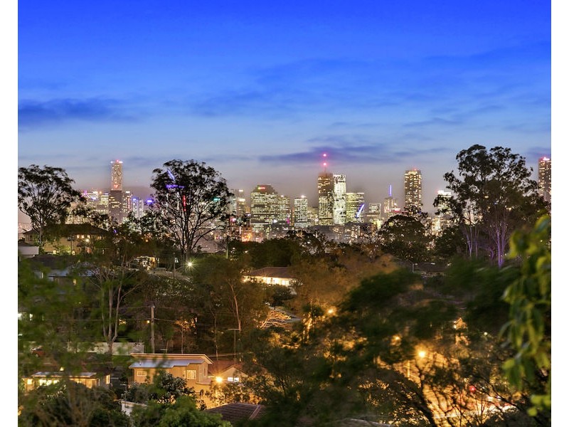 35 Indus Street, Camp Hill QLD 4152