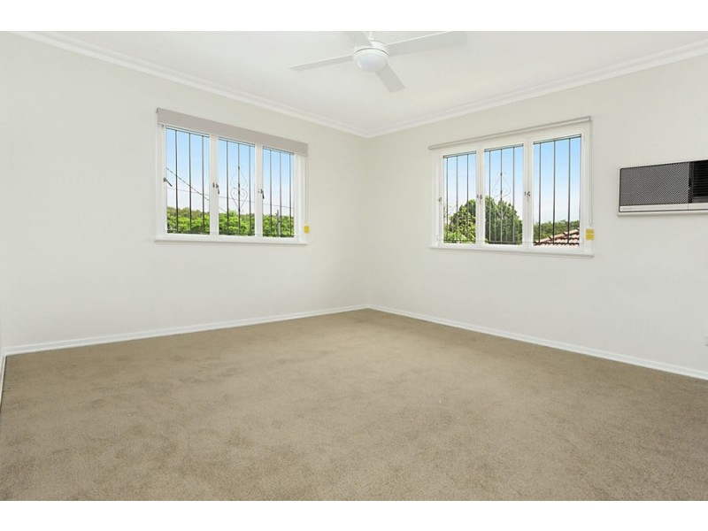 42 Monkton Street, Tarragindi QLD 4121