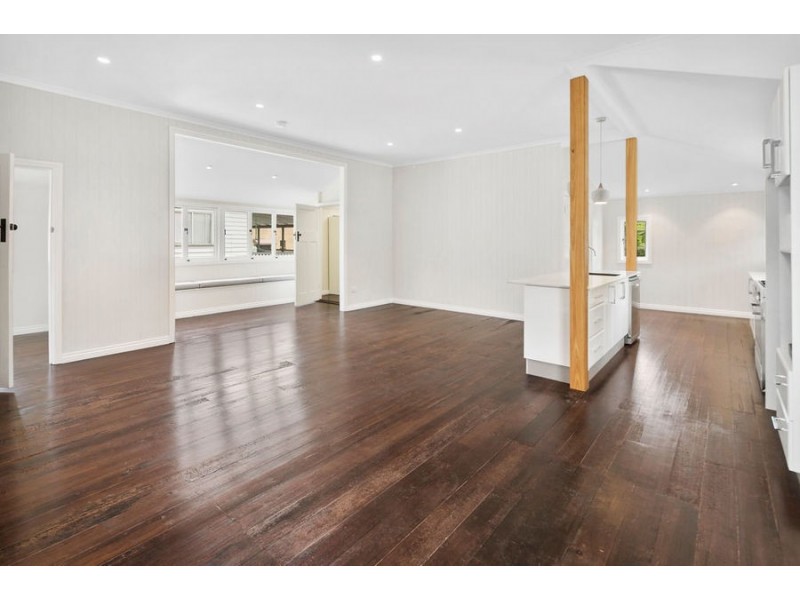 66 Shakespeare Street, Coorparoo QLD 4151