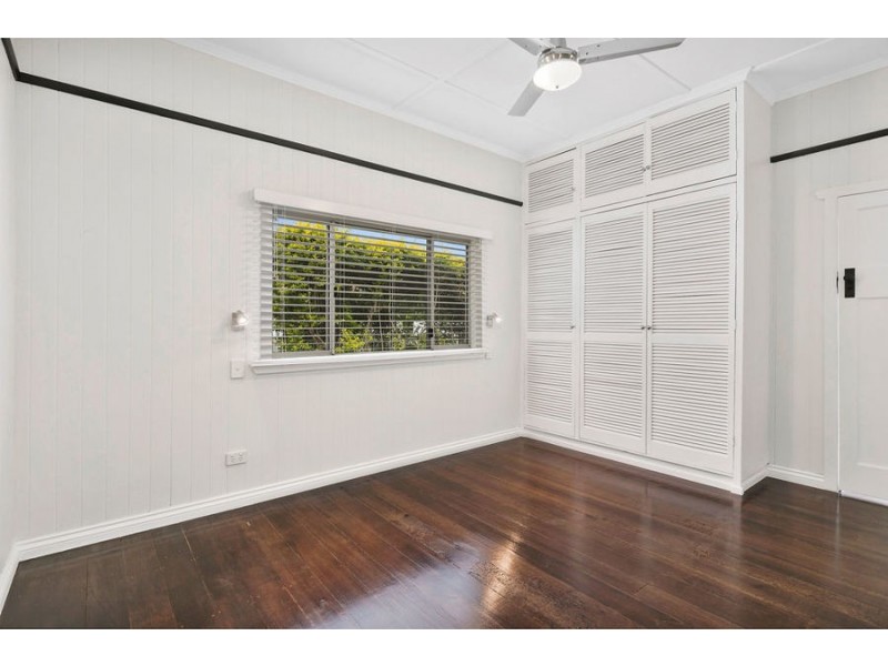 66 Shakespeare Street, Coorparoo QLD 4151