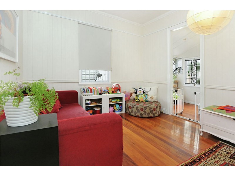 76 Fanny Street, Annerley QLD 4103