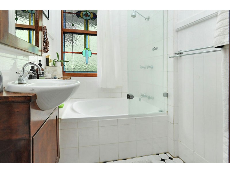 76 Fanny Street, Annerley QLD 4103