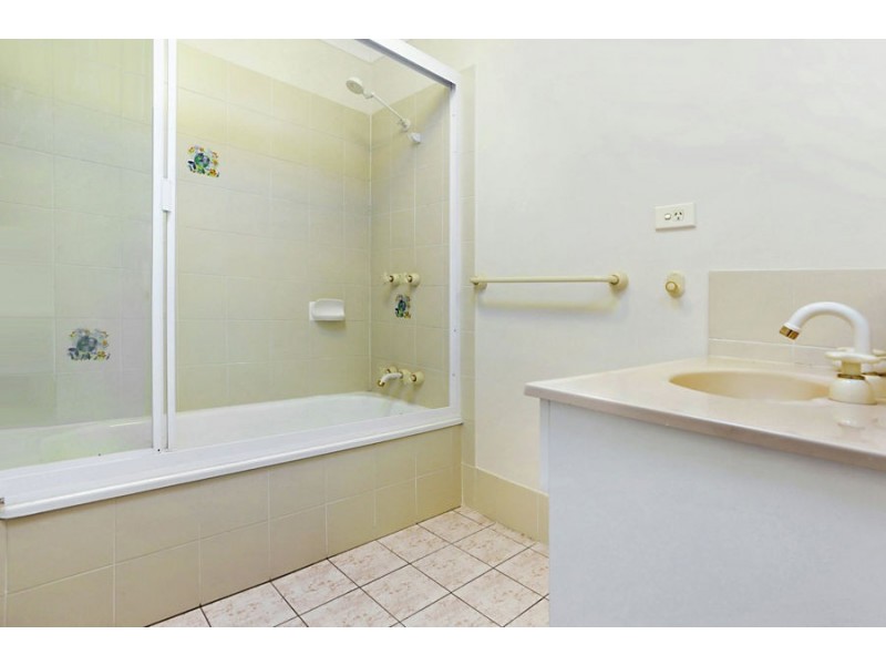 3 /34 Birdwood Rd, Carina Heights QLD 4152