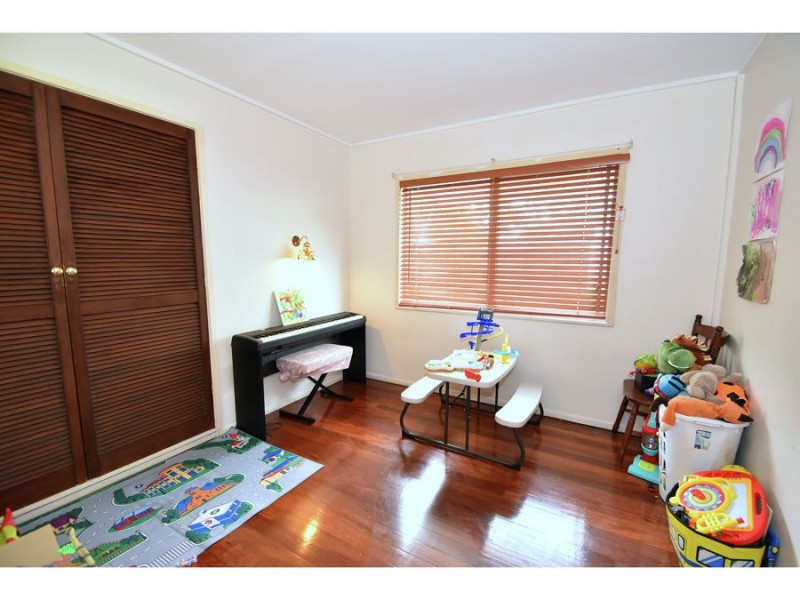 80 Fig Tree Pocket Road, Chapel Hill QLD 4069