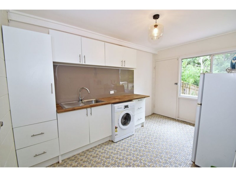 80 Fig Tree Pocket Road, Chapel Hill QLD 4069