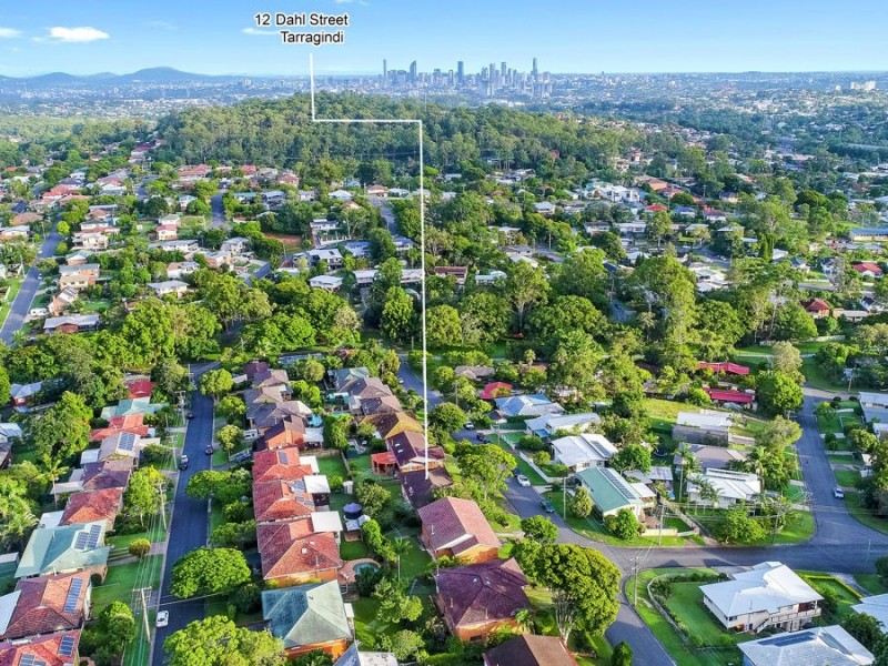 12 Dahl Street, Tarragindi QLD 4121
