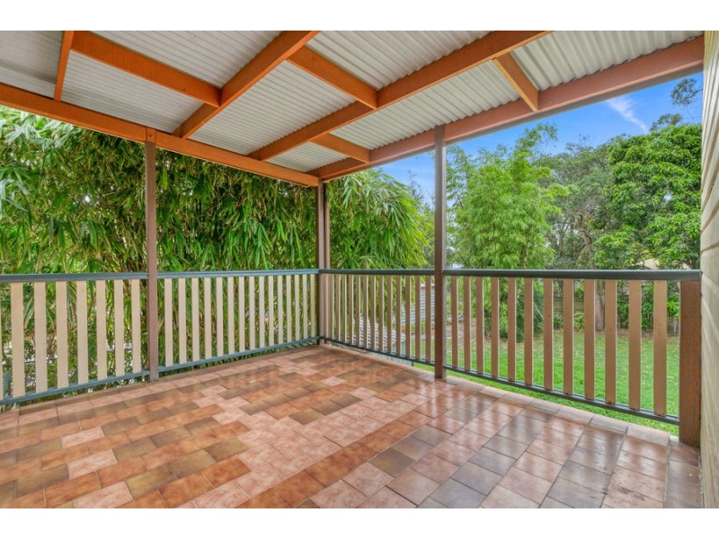 76 Mar Street, Holland Park QLD 4121