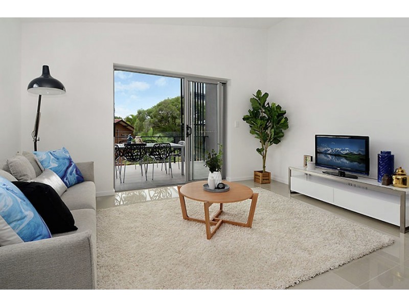 Unit 7 19 Pickwick St, Cannon Hill QLD 4170