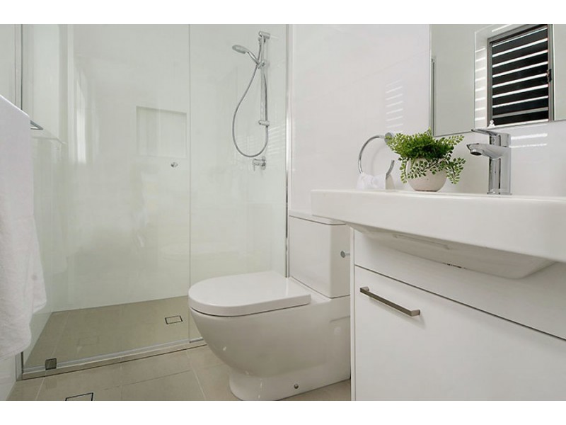 Unit 7 19 Pickwick St, Cannon Hill QLD 4170