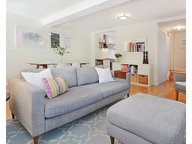 3 / 25 Barradine Street, Greenslopes QLD 4120