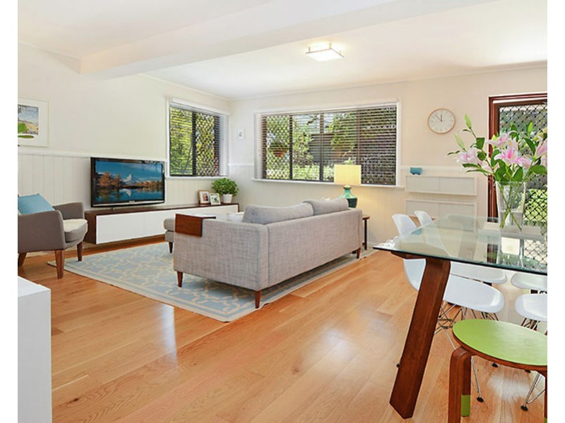 3 / 25 Barradine Street, Greenslopes QLD 4120