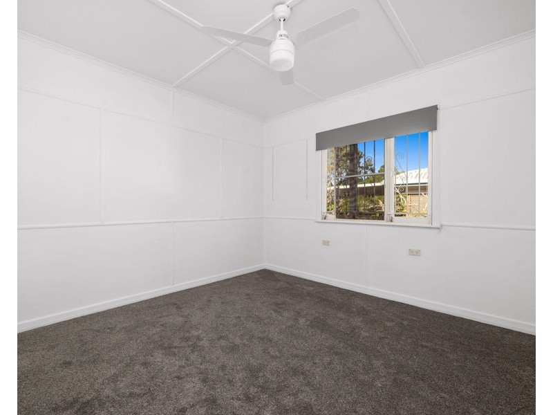 48 Melbourne Avenue, Camp Hill QLD 4152