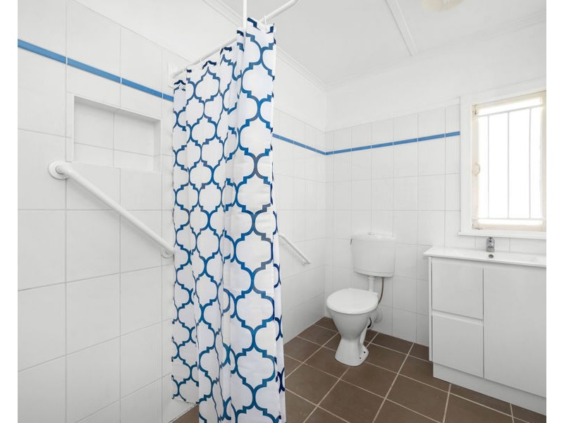 48 Melbourne Avenue, Camp Hill QLD 4152