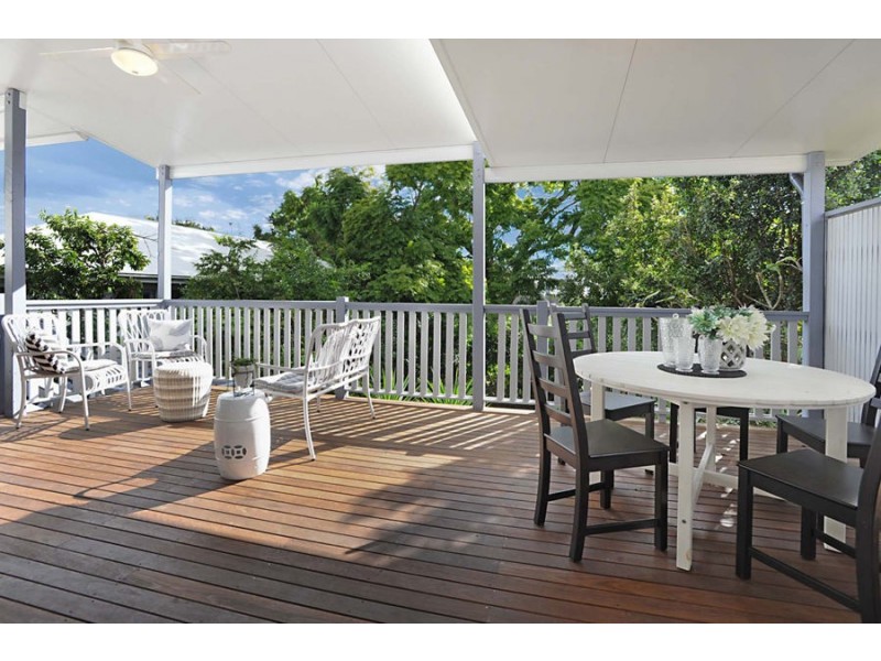 100 Ashgrove Ave, Ashgrove QLD 4060