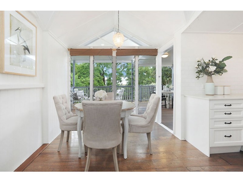 100 Ashgrove Ave, Ashgrove QLD 4060