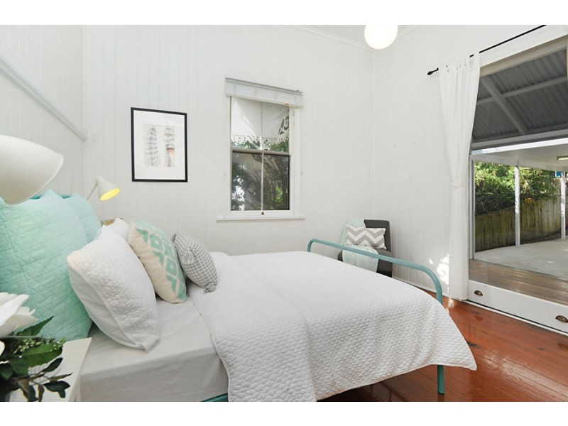 100 Ashgrove Ave, Ashgrove QLD 4060