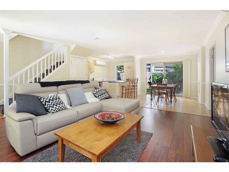 4/43 Brown St, Camp Hill QLD 4152