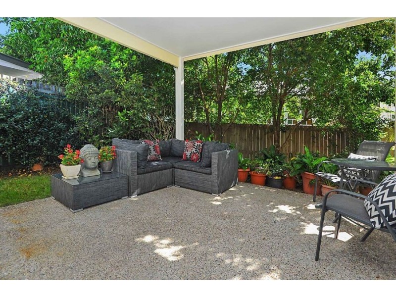 4/43 Brown St, Camp Hill QLD 4152