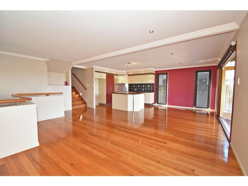 36a Hockings Street, Holland Park West QLD 4121