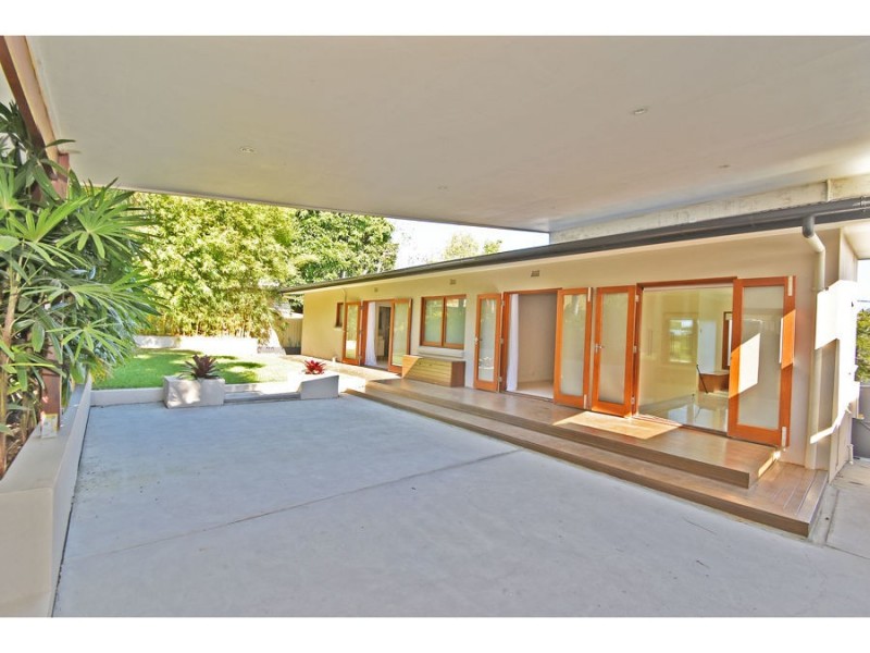 41 Raby Road, Coorparoo QLD 4151