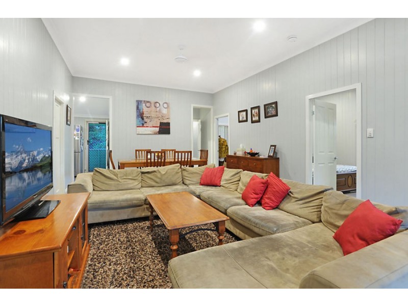 37 Colville Street, Highgate Hill QLD 4101