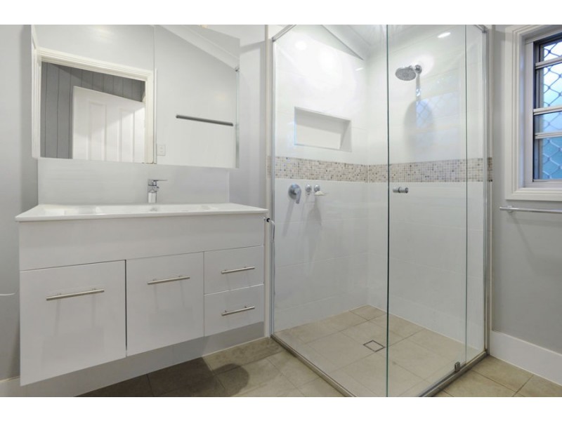 37 Colville Street, Highgate Hill QLD 4101