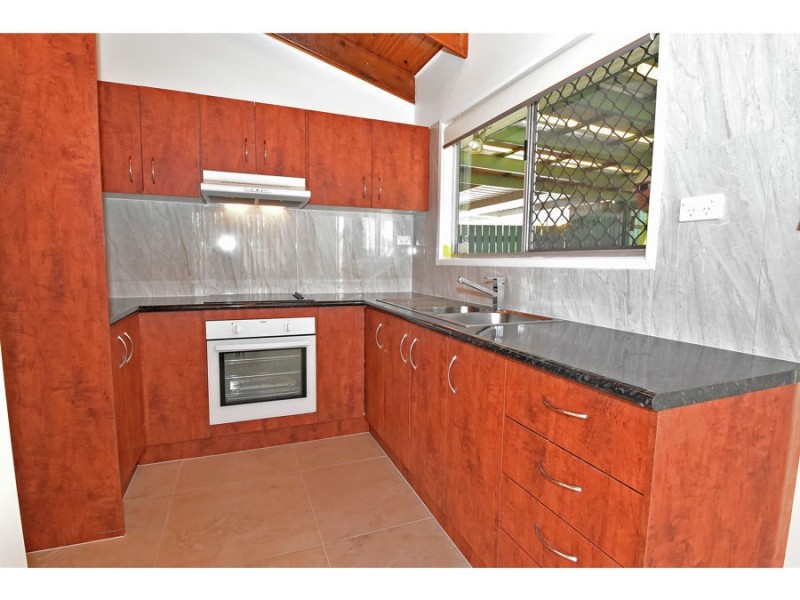 5 Garden Avenue, Camira QLD 4300