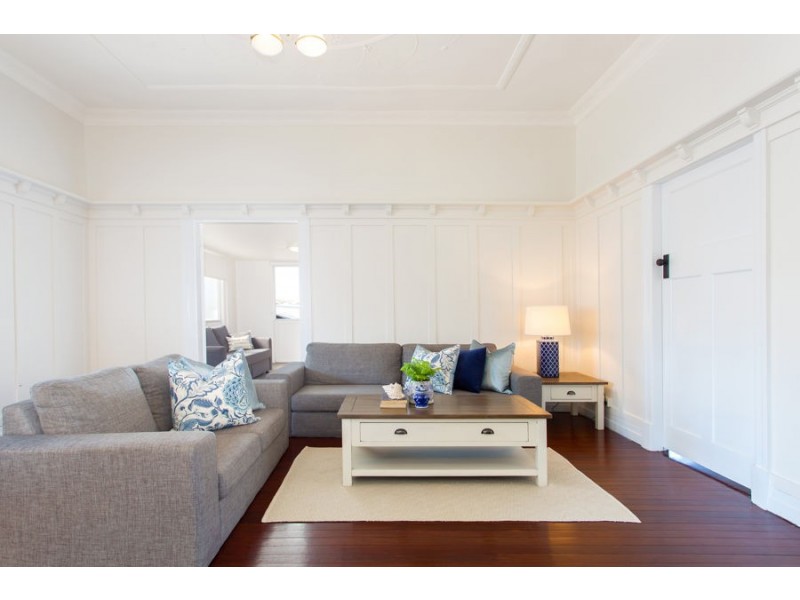 33 Primmer Street, Coorparoo QLD 4151