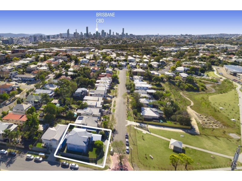 33 Primmer Street, Coorparoo QLD 4151