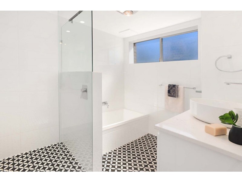 1/195 Brisbane St, Bulimba QLD 4171