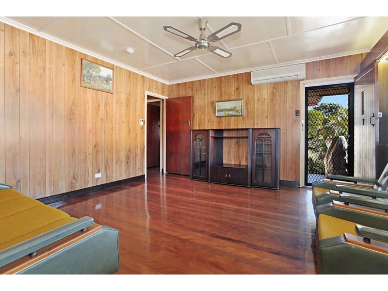 19 Jasper Street, Holland Park QLD 4121