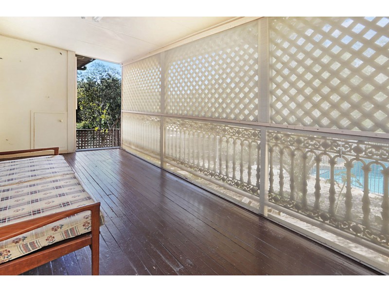 19 Jasper Street, Holland Park QLD 4121