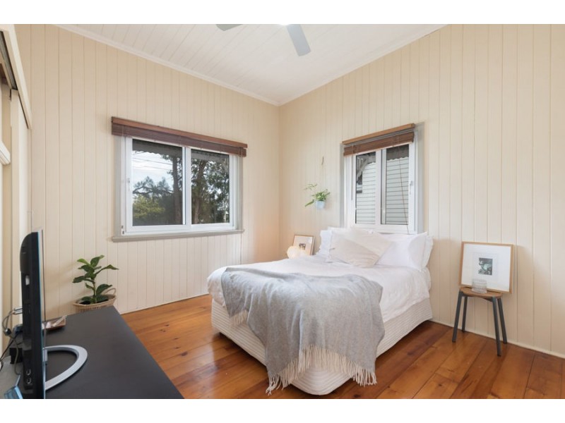 188 Old Cleveland Rd, Coorparoo QLD 4151