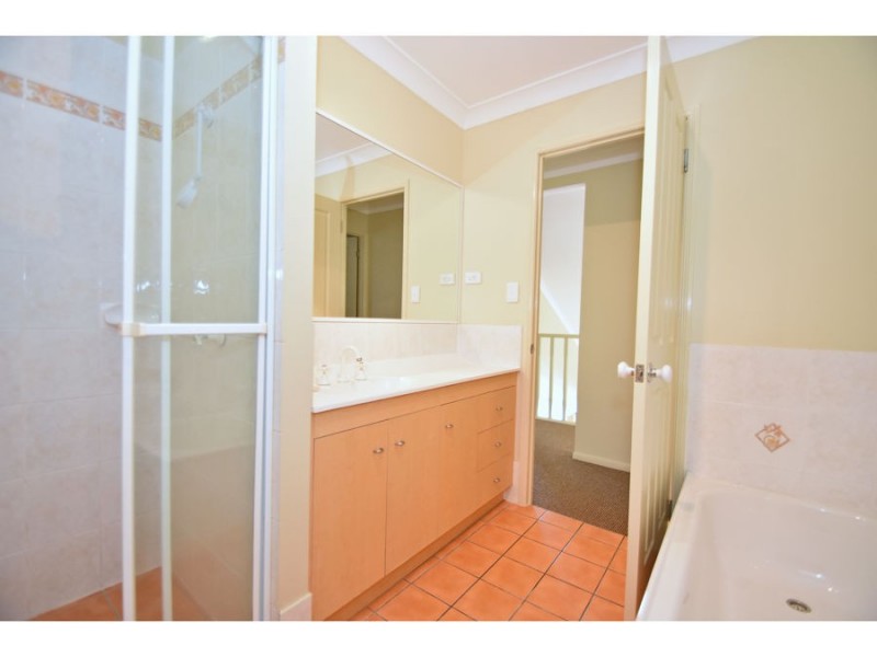 1/14 Beanga Street, Greenslopes QLD 4120