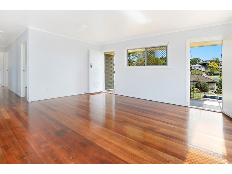 4 Ancilla Street, Mansfield QLD 4122