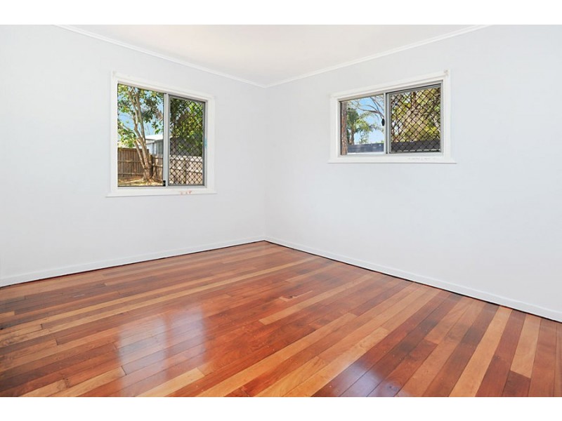 4 Ancilla Street, Mansfield QLD 4122