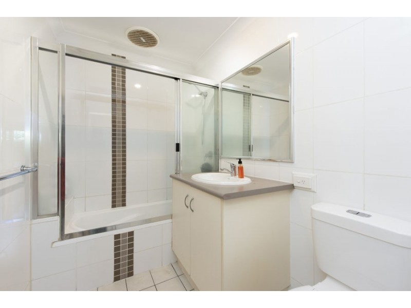 3/146 Pembroke Rd, Coorparoo QLD 4151