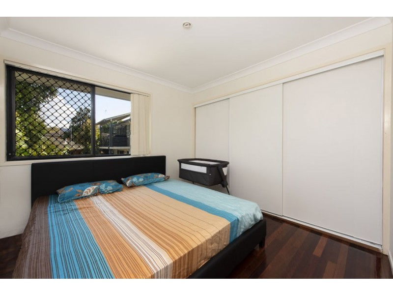 3/146 Pembroke Rd, Coorparoo QLD 4151