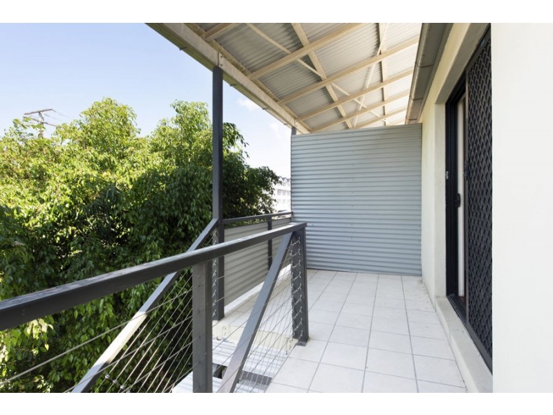 3/146 Pembroke Rd, Coorparoo QLD 4151