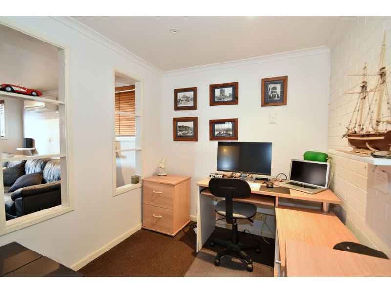 6 Laconia Street, Mansfield QLD 4122