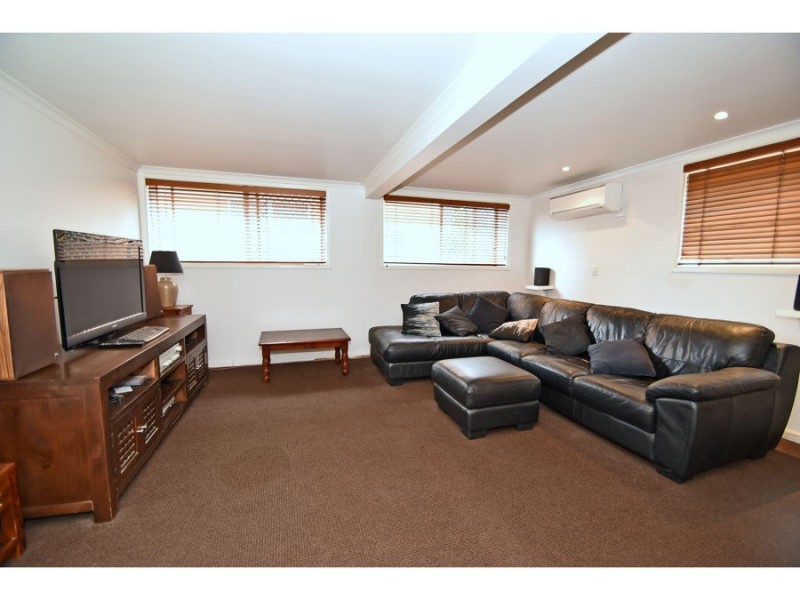 6 Laconia Street, Mansfield QLD 4122