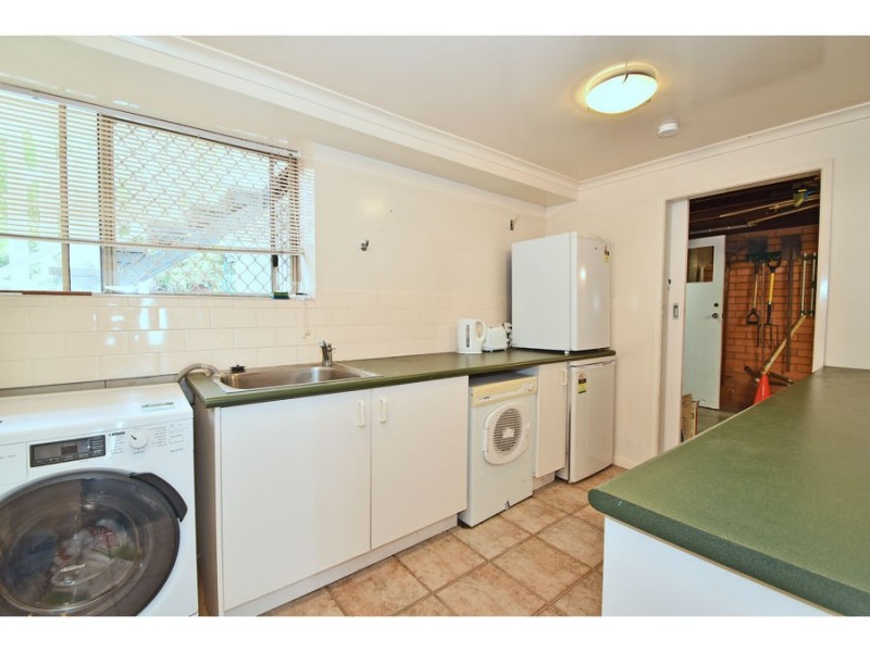 6 Laconia Street, Mansfield QLD 4122