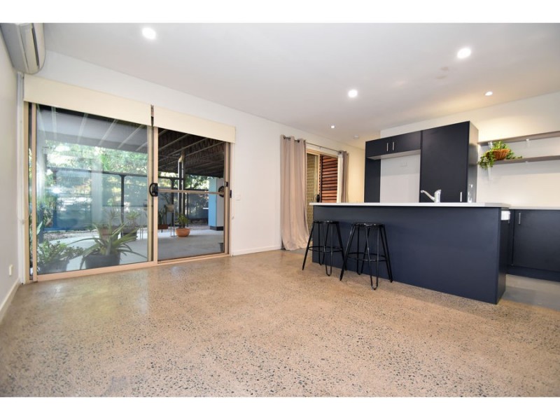 28A Churchill Street, Woolloongabba QLD 4102