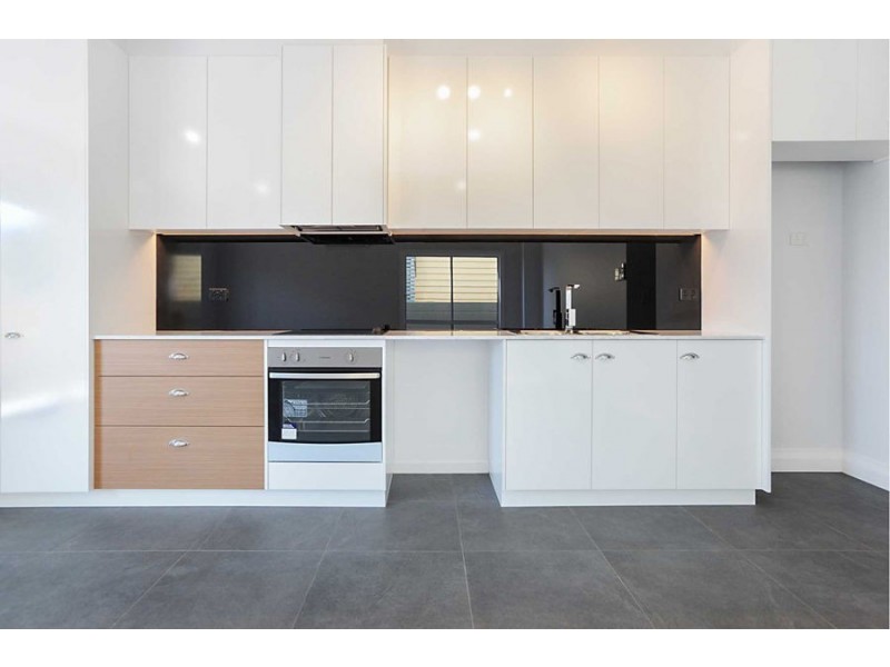 3 Grenville St, Morningside QLD 4170